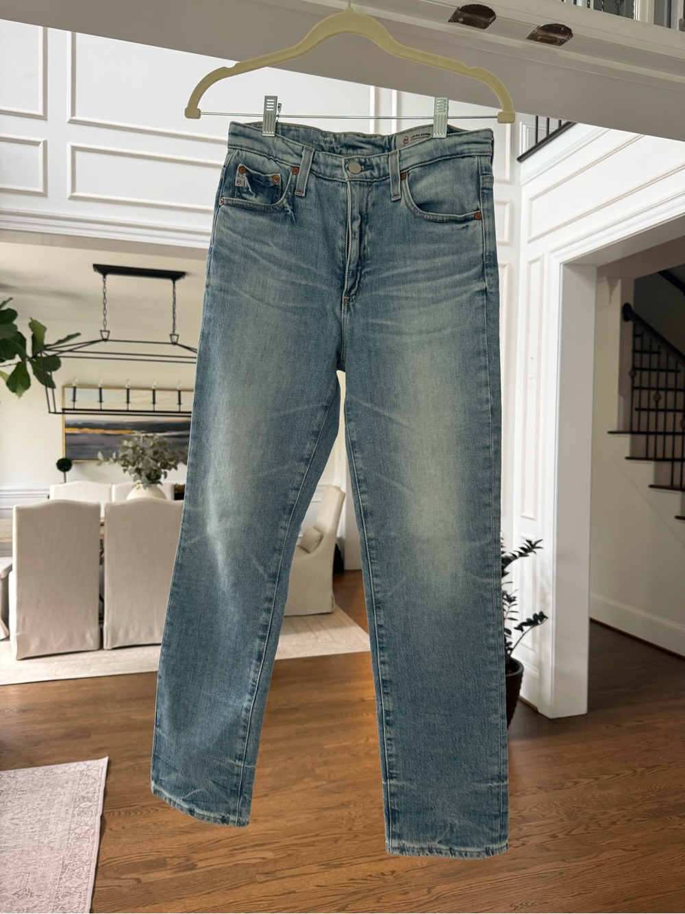 AG Isabelle High Rise Straight Crop